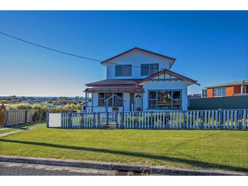 79 Clara Street, West Ulverstone TAS 7315
