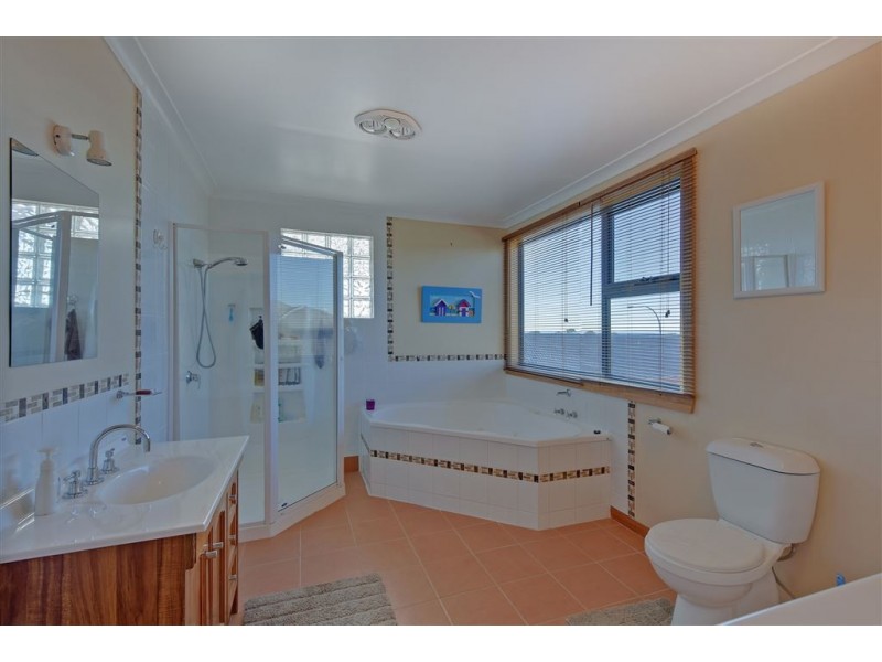 79 Clara Street, West Ulverstone TAS 7315