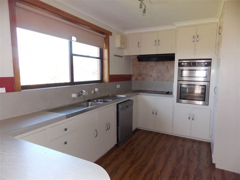 1 Browns Lane, Penguin TAS 7316