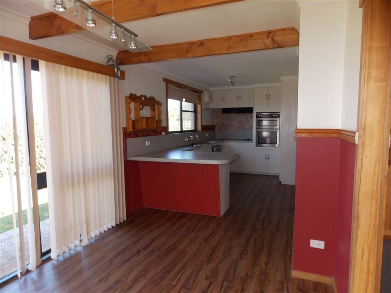 1 Browns Lane, Penguin TAS 7316