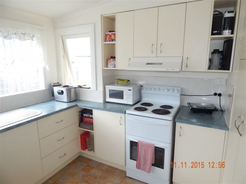 2 Hayward Street, Penguin TAS 7316