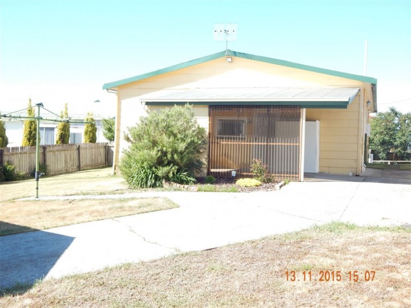 29 Crescent Street, Penguin TAS 7316