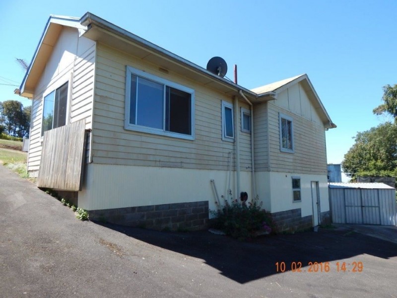 40 Ashwater Crescent, Penguin TAS 7316