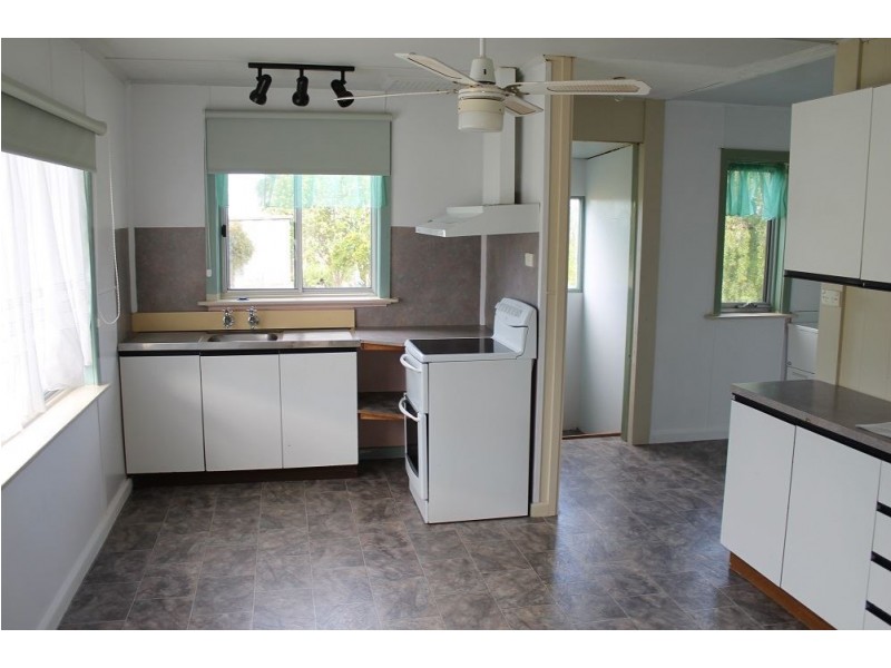 40 Ashwater Crescent, Penguin TAS 7316