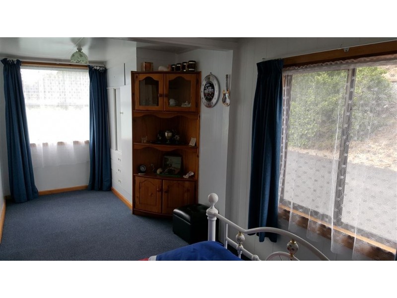 33 Sice Avenue, Heybridge TAS 7316