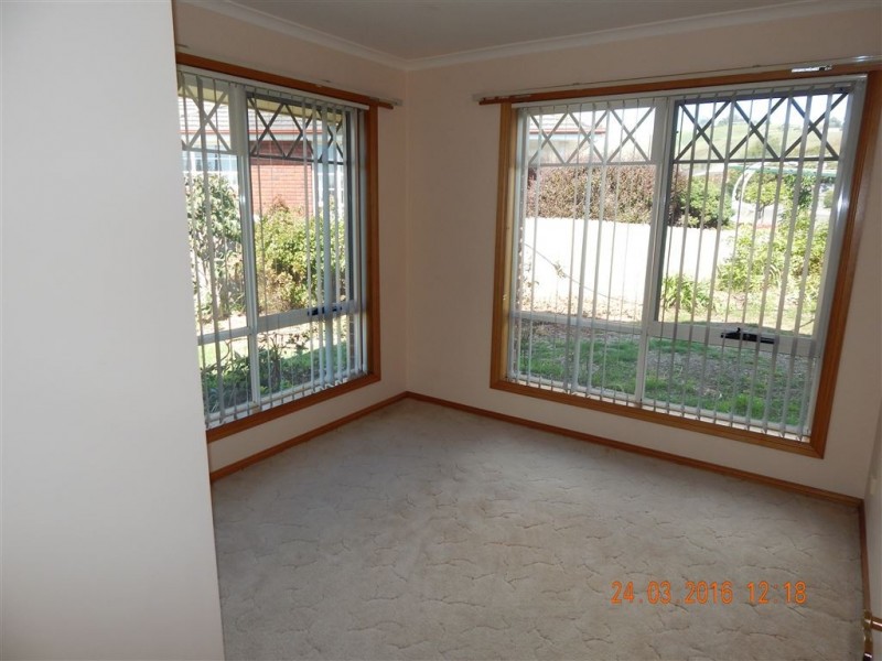 30 Seabreeze Avenue, Sulphur Creek TAS 7316