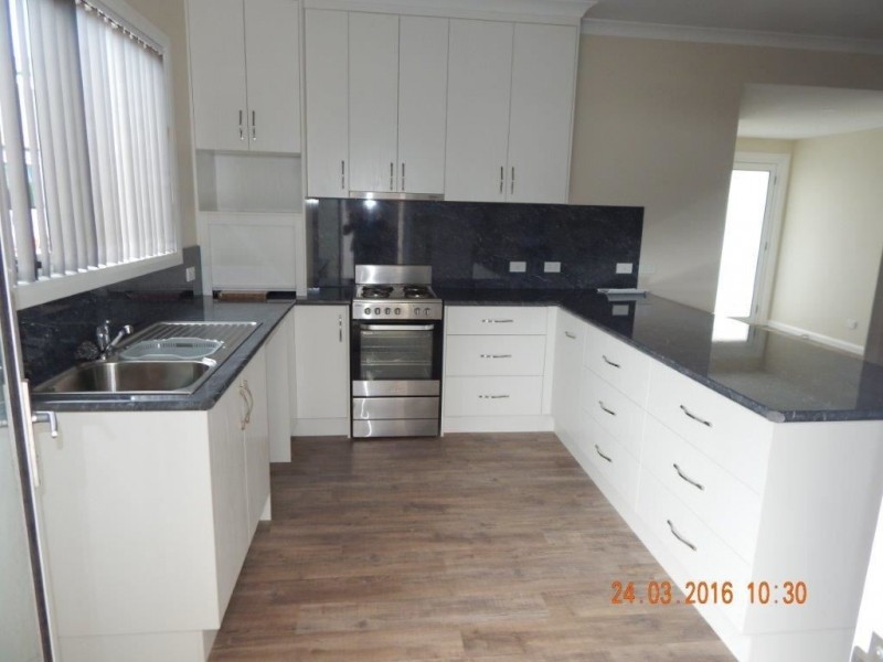 56A Main Road, Penguin TAS 7316