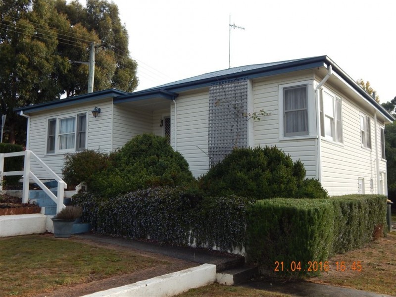 82 Ironcliffe Road, Penguin TAS 7316