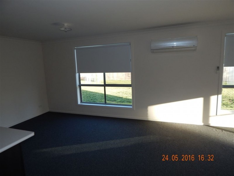 44 Berkshire Parade, Penguin TAS 7316