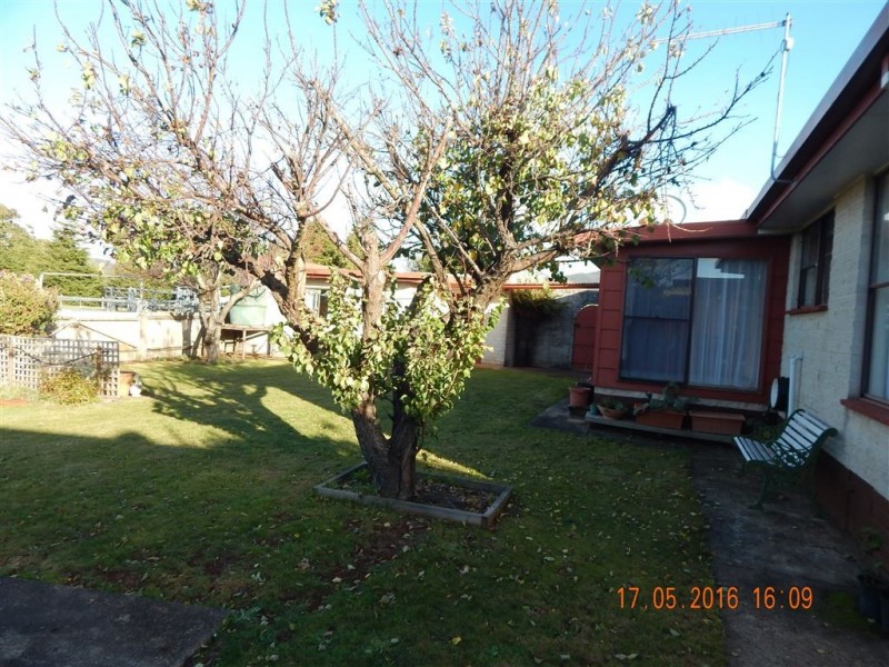 3 Browns Lane, Penguin TAS 7316