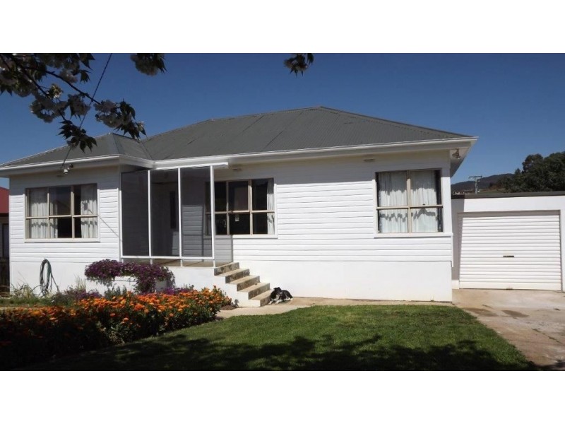 54 Ashwater Crescent, Penguin TAS 7316