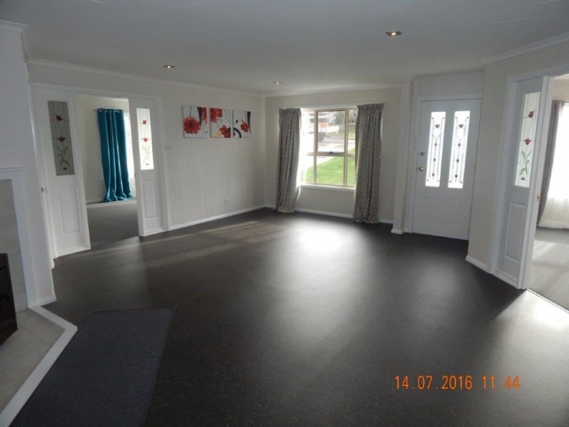 54 Ashwater Crescent, Penguin TAS 7316