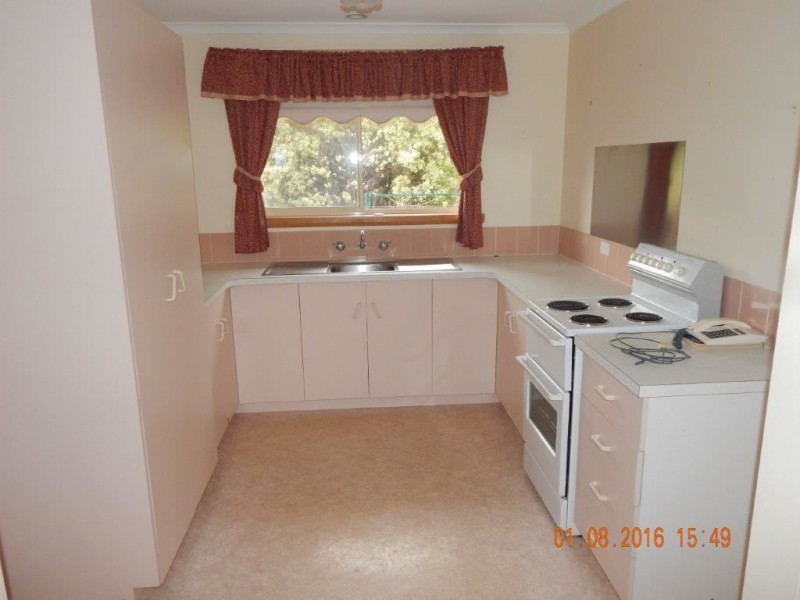14/3 Hayward Street, Penguin TAS 7316