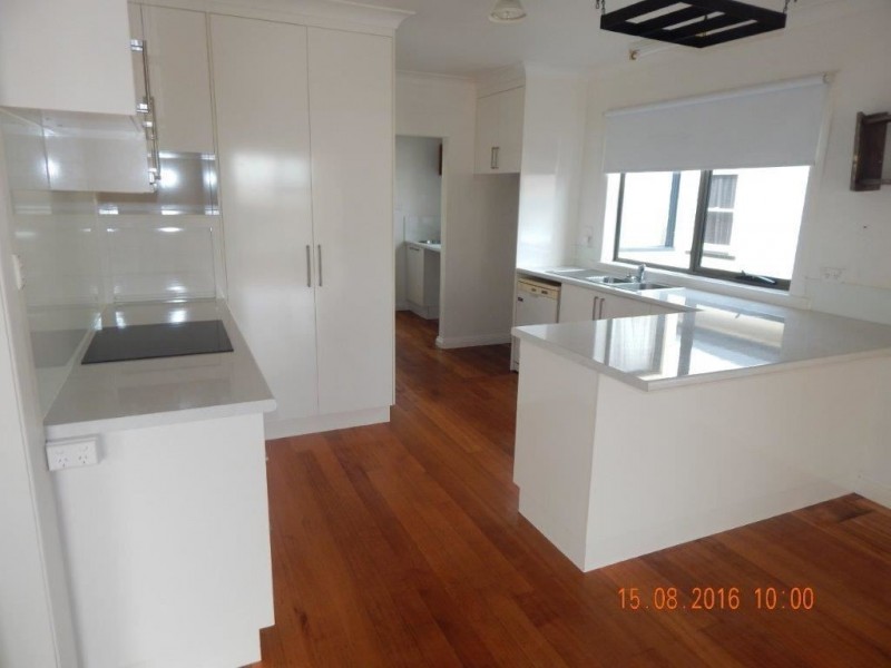 46 King Edward Street, Penguin TAS 7316