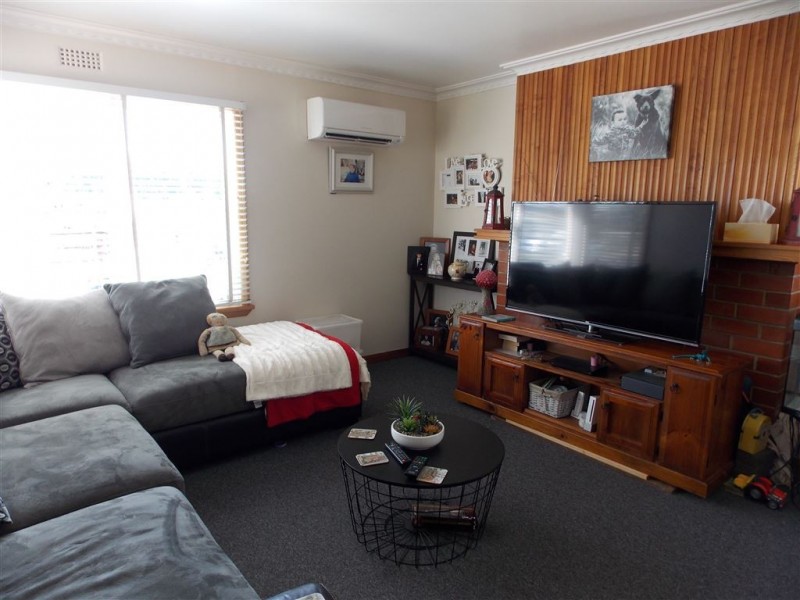 1 Elizabeth Street, Penguin TAS 7316