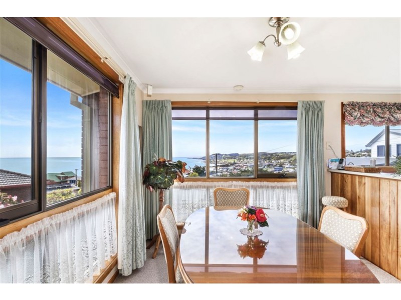 18 Kelvin Street, Penguin TAS 7316