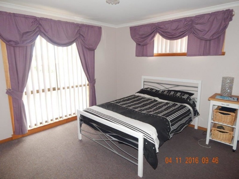 7 Lancaster Avenue, Penguin TAS 7316