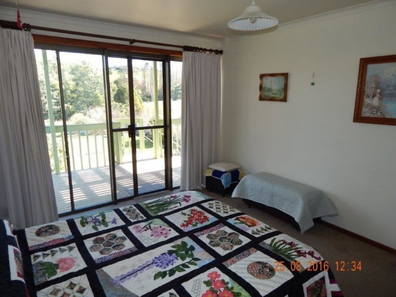 42 Ironcliffe Road, Penguin TAS 7316