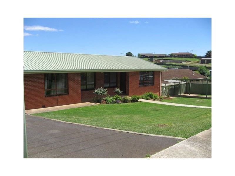 35 South Road, Penguin TAS 7316