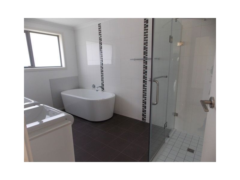 25 Hales Street, Penguin TAS 7316