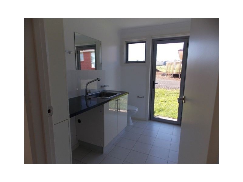 25 Hales Street, Penguin TAS 7316