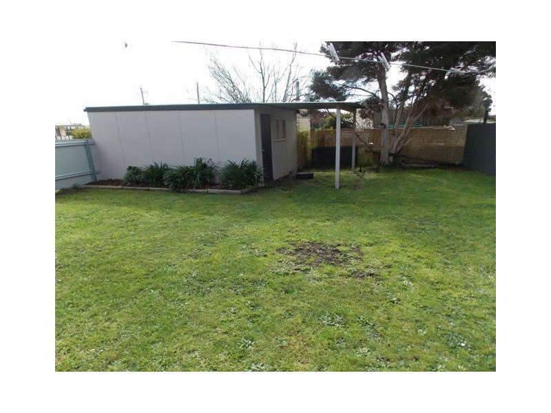 7 Hogarth Road, Sulphur Creek TAS 7316