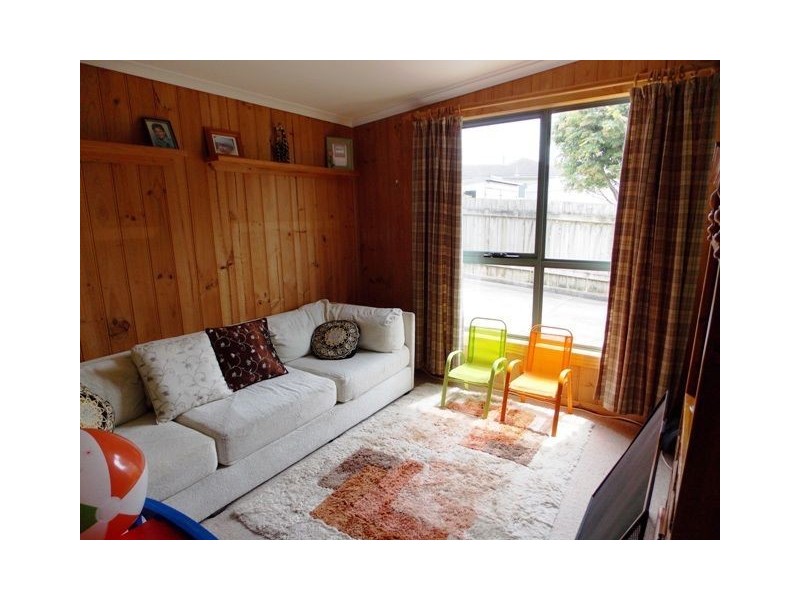5 Ashwater Crescent, Penguin TAS 7316