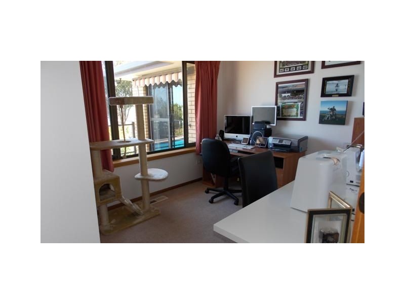 10a Hampson Street, Penguin TAS 7316