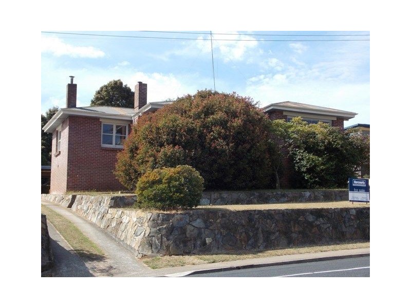 3 South Road, Penguin TAS 7316