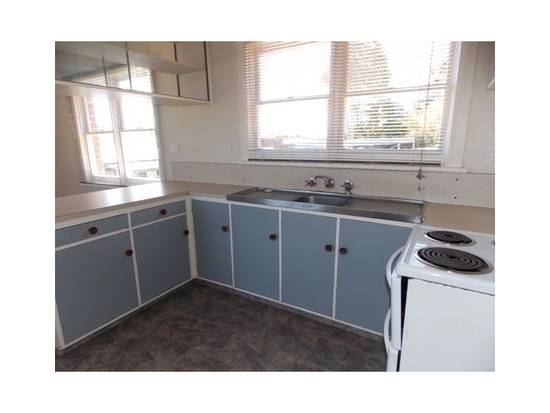 3 South Road, Penguin TAS 7316