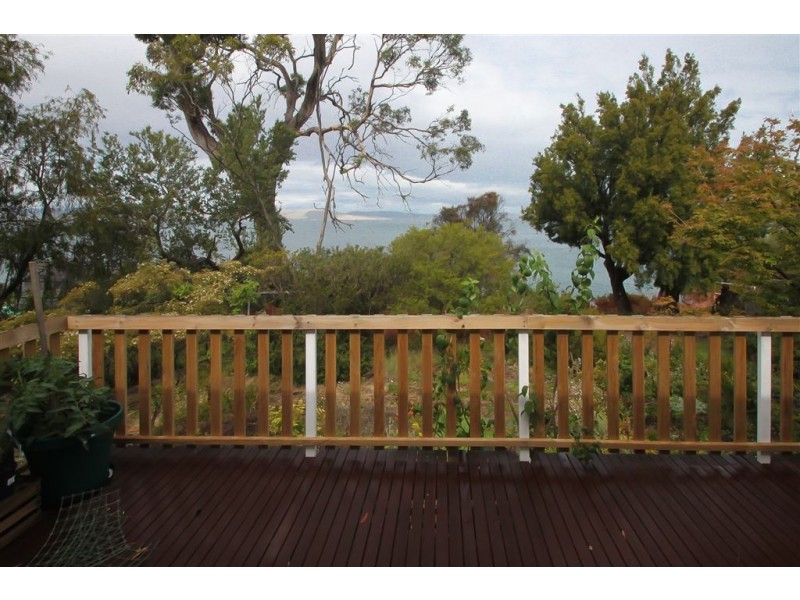 42 Flinders Esplanade, Taroona TAS 7053