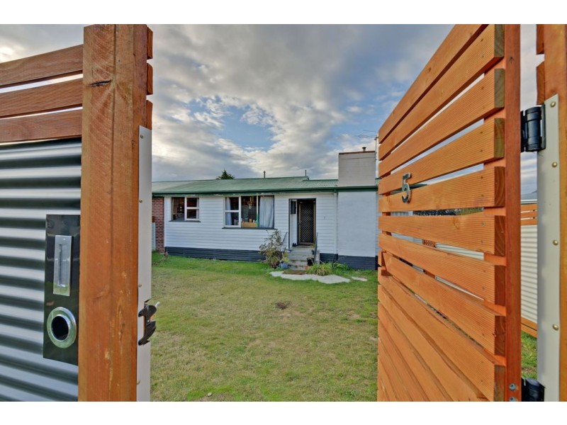 5 Milpara Street, Berriedale TAS 7011