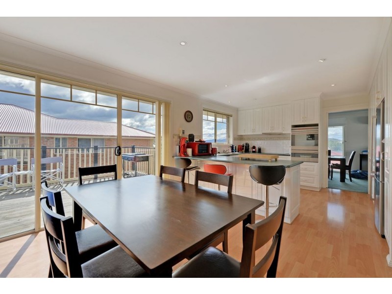 1 Eclipse Road, Austins Ferry TAS 7011