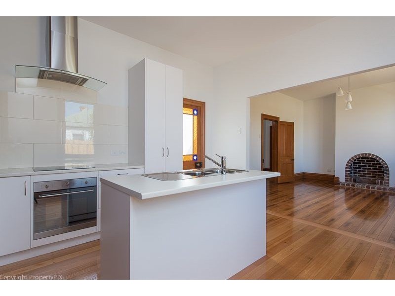 1/7 Walker Street, Sorell TAS 7172