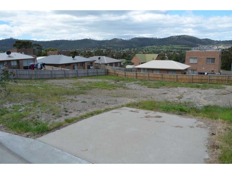 10 Emmaline Court, Rokeby TAS 7019