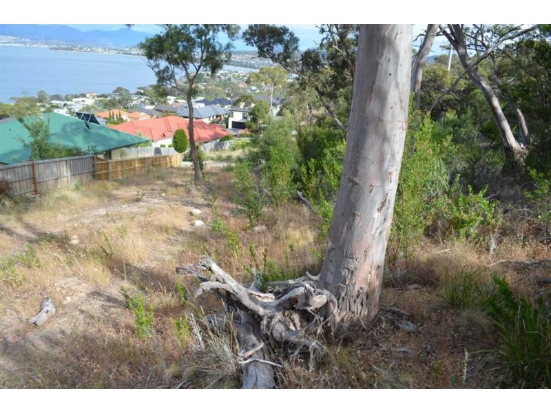 556 Oceana Drive, Howrah TAS 7018