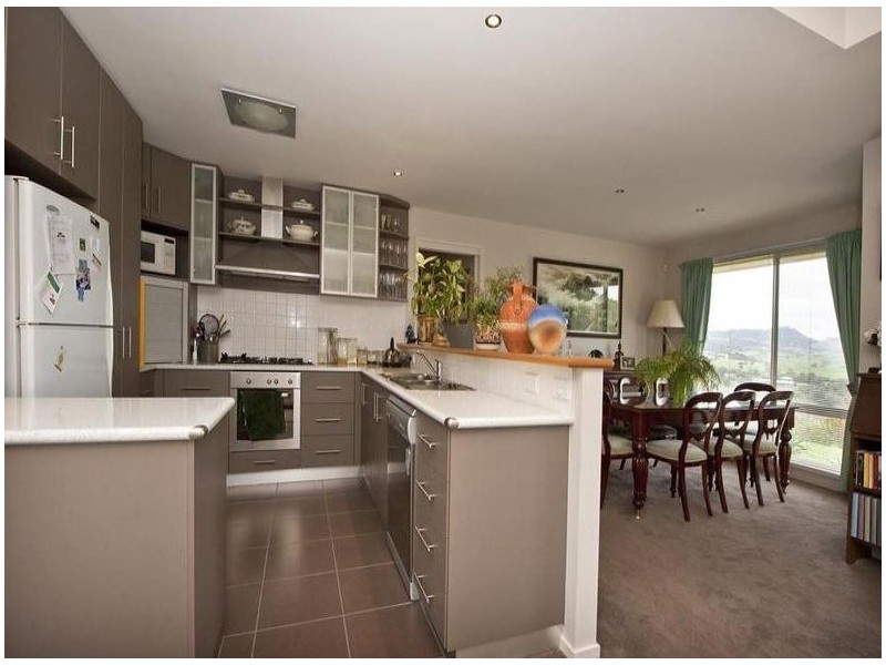 6 Sunnyview Place, Honeywood TAS 7017