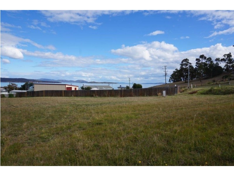 11 Norfolk Crescent, Primrose Sands TAS 7173