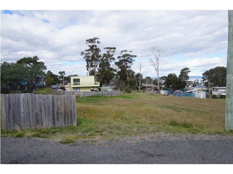 11 Norfolk Crescent, Primrose Sands TAS 7173