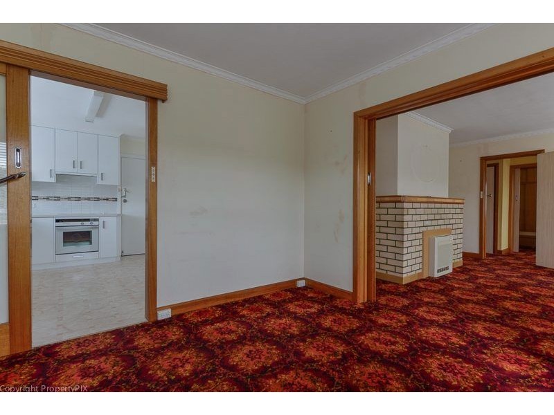 80 East Derwent Highway, Lindisfarne TAS 7015