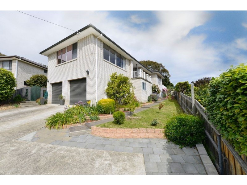 8 Eden Place, Howrah TAS 7018