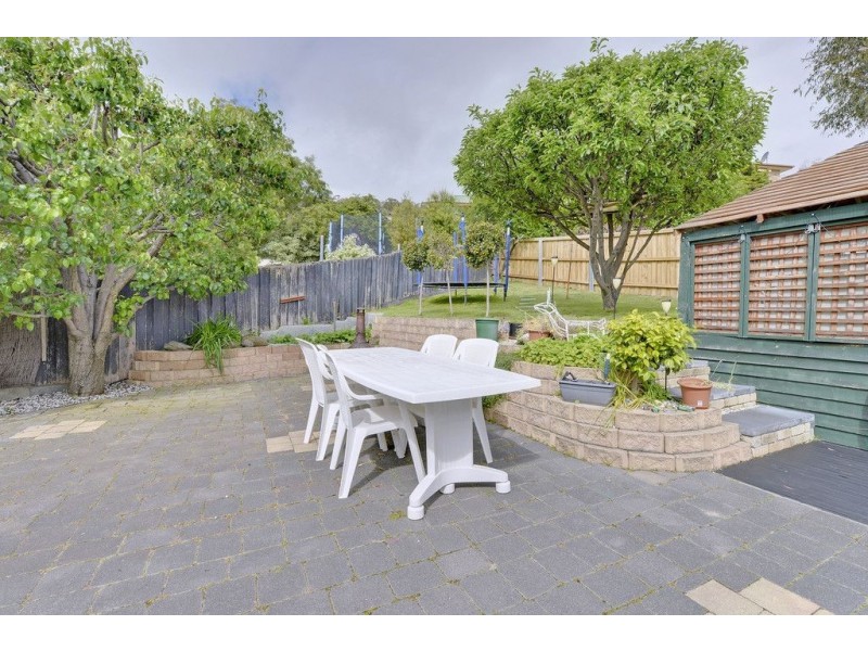 8 Eden Place, Howrah TAS 7018