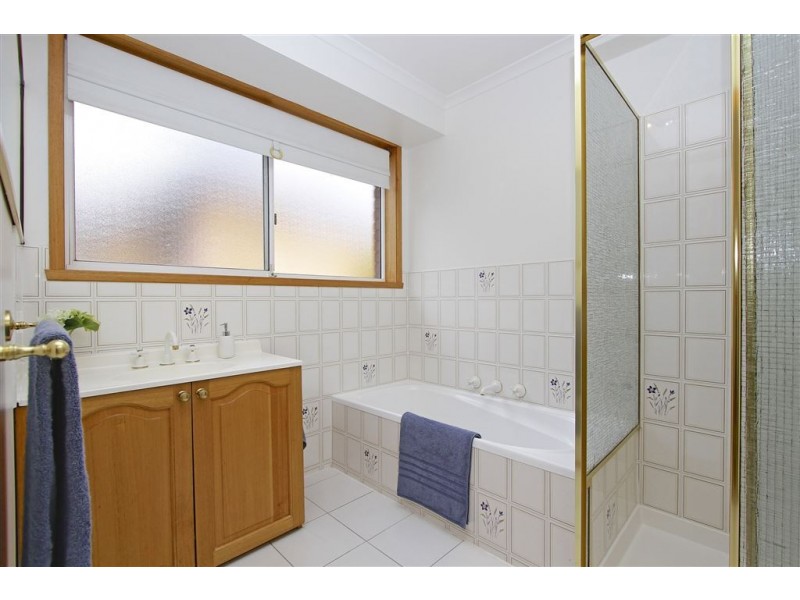 69 Skyline Drive, Howrah TAS 7018