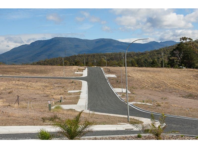 00 “Olive Grove” Sugarloaf Road, Risdon Vale TAS 7016