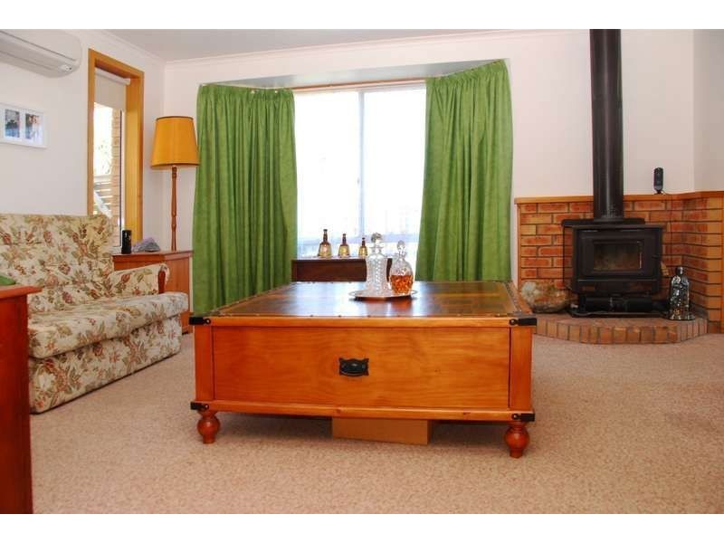8 Shawnlee Court, Old Beach TAS 7017