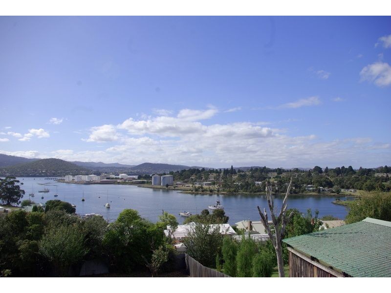 23 Chestnut Avenue, Lutana TAS 7009