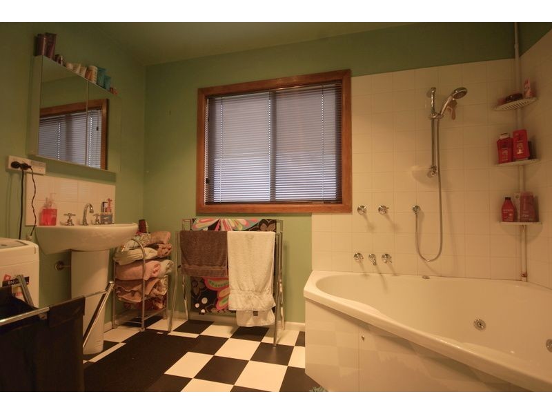 23 Chestnut Avenue, Lutana TAS 7009