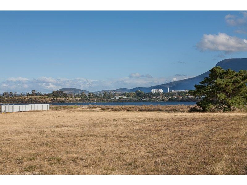 75 Fouche Avenue, Old Beach TAS 7017
