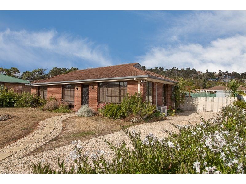 36 Jetty Road, Old Beach TAS 7017