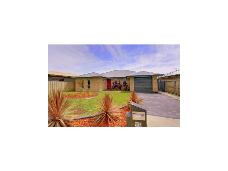 32 Glebe Hill Road, Howrah TAS 7018